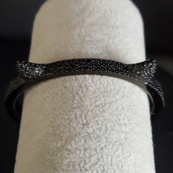 Kate Spade Jazz Things Up Cat Ears Hinged Bangle Black with Pave Crystals Signed - Picture 5 of 9
